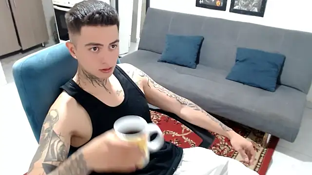 santii ss online show from December 16, 2025, 2:54 pm