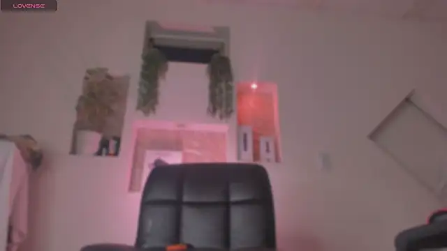 Snapshot of Chloe_cooperr chatting on September 23, 2025, 2:40 am Chloe cooperr online show from September 23, 2025, 2:40 am