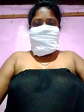 boosypussy online show from May 3, 2026, 10:35 pm