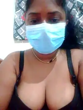 boosypussy online show from May 14, 2026, 7:33 pm