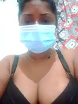 boosypussy online show from May 30, 2026, 10:37 pm