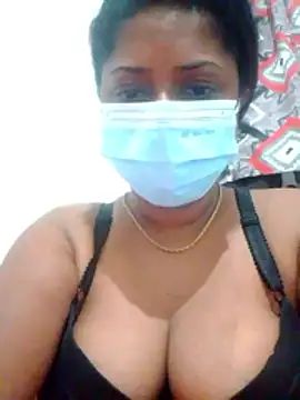 boosypussy online show from May 27, 2026, 10:39 pm
