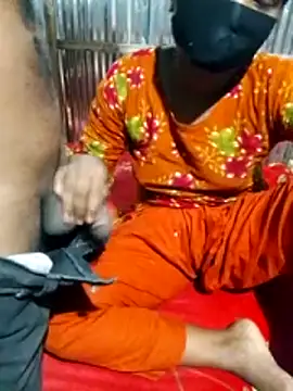 MONiSHA-moni-21 online show from November 3, 2025, 9:29 pm