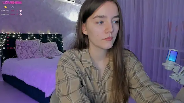 sweete chantal online show from September 30, 2025, 5:08 pm