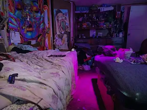 HodgeVibes online show from February 9, 2026, 10:19 pm