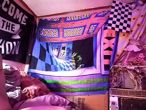 HodgeVibes online show from February 18, 2026, 6:11 am