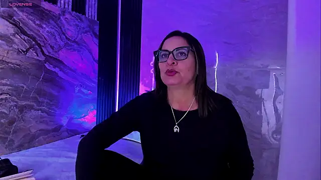 Agatha Pleasure online show from February 9, 2026, 12:03 pm