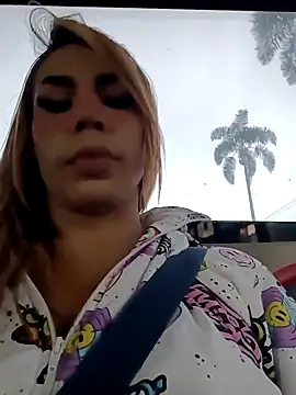 Snapshot of Daliana_Gounbolt chatting on October 4, 2025, 11:45 am Daliana Gounbolt online show from October 4, 2025, 11:45 am