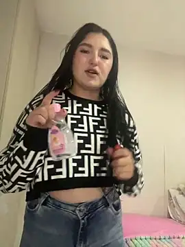 Celestee69 online show from February 8, 2026, 7:33 pm