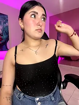 Snapshot of Celestee69 chatting on November 30, 2025, 7:36 pm Celestee69 online show from November 30, 2025, 7:36 pm