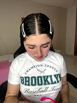 Snapshot of Celestee69 chatting on January 13, 2026, 8:24 pm Celestee69 online show from January 13, 2026, 8:24 pm