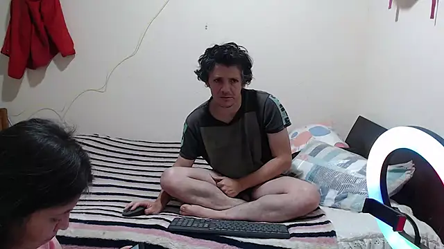 Snapshot of jade_noah_ chatting on October 1, 2025, 11:14 am jade noah online show from October 1, 2025, 11:14 am