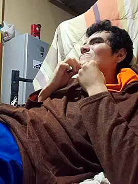 Snapshot of Ortiz3404 chatting on February 26, 2026, 12:32 am Ortiz3404 online show from February 26, 2026, 12:32 am