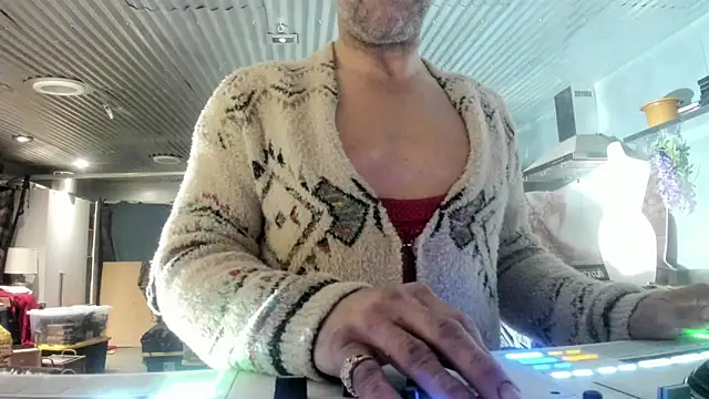 Snapshot of nolimitBackdoorman chatting on March 7, 2026, 1:27 pm nolimitBackdoorman online show from March 7, 2026, 1:27 pm