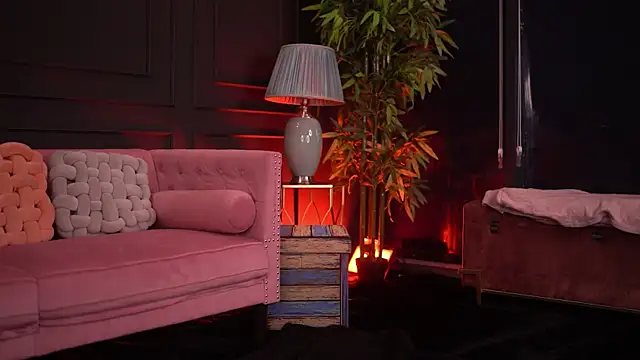 OdetteMason online show from November 12, 2025, 4:49 am