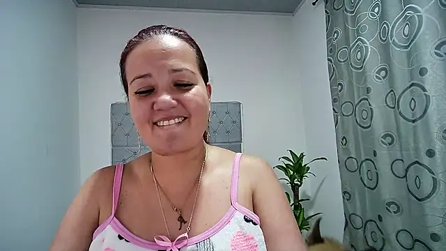 Gabrielajewel  online show from September 14, 2025, 1:33 pm