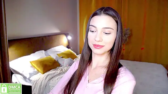 Snapshot of elza_rose chatting on November 8, 2025, 8:45 pm elza rose online show from November 8, 2025, 8:45 pm