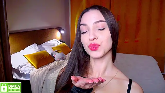 Snapshot of elza_rose chatting on October 23, 2025, 6:28 pm elza rose online show from October 23, 2025, 6:28 pm