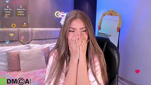 Arinextdoor online show from March 22, 2026, 10:55 pm