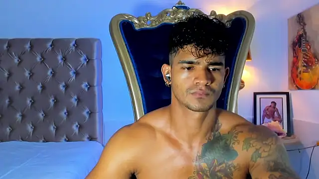 antonio  444 online show from May 28, 2026, 6:58 pm