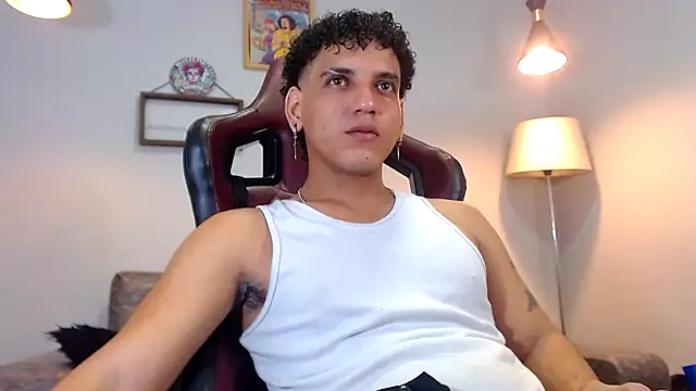 Xfire boy69 online show from November 21, 2025, 5:56 pm