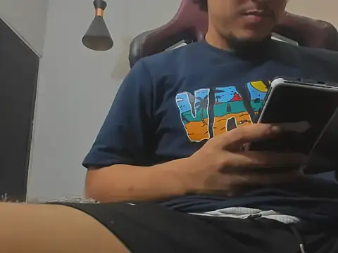 Xfire boy69 online show from February 24, 2026, 2:12 am