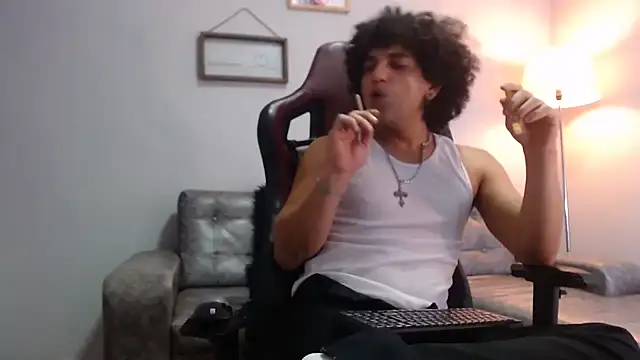 Xfire boy69 online show from October 11, 2025, 1:06 am