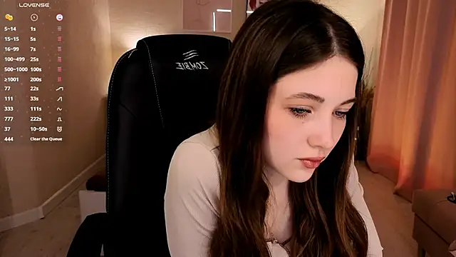 Snapshot of Kimmie_shine chatting on April 16, 2026, 8:15 am Kimmie shine online show from April 16, 2026, 8:15 am