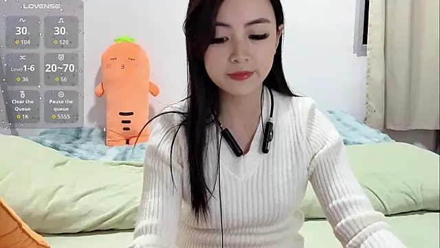 Snapshot of Yingbao-Baby chatting on December 4, 2025, 8:46 am Yingbao-Baby online show from December 4, 2025, 8:46 am