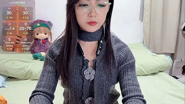 Snapshot of Yingbao-Baby chatting on November 28, 2025, 9:42 am Yingbao-Baby online show from November 28, 2025, 9:42 am