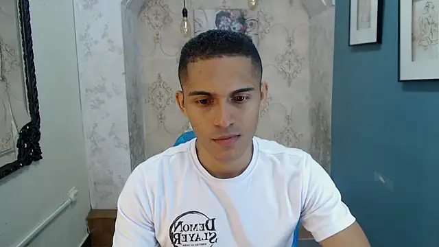 Derek Storm  online show from November 14, 2025, 10:41 am