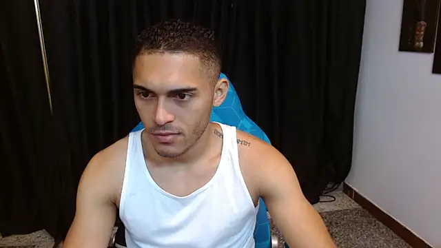 Derek Storm  online show from November 29, 2025, 11:43 am