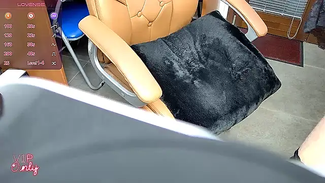 ROBY SWEETHOT online show from January 10, 2026, 10:38 pm