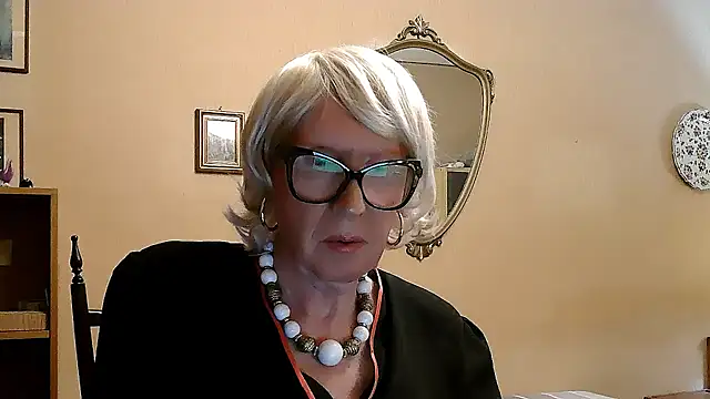 ROBY SWEETHOT online show from September 29, 2025, 11:10 pm