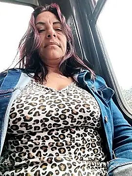  Kamy Hot online show from October 18, 2025, 5:15 pm