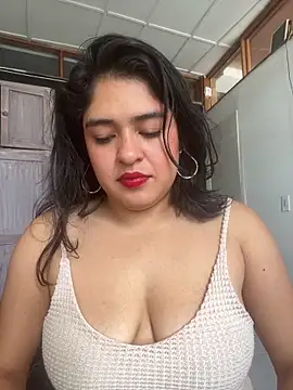 EmilyNoir1 online show from May 20, 2026, 7:00 pm