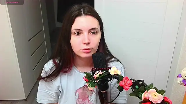 peachyness online show from April 16, 2026, 9:39 pm