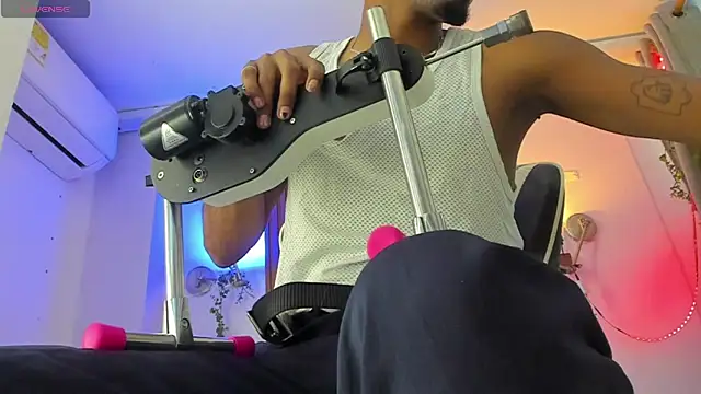 Darwin mayo online show from February 25, 2026, 5:24 pm