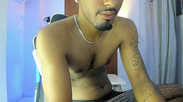 Snapshot of Darwin_mayo chatting on April 17, 2026, 5:38 pm Darwin mayo online show from April 17, 2026, 5:38 pm
