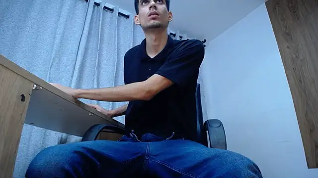 Snapshot of Sebalexis7 chatting on November 16, 2025, 3:44 am Sebalexis7 online show from November 16, 2025, 3:44 am