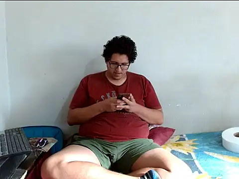 Snapshot of MeisanPaul chatting on October 22, 2025, 10:41 pm MeisanPaul online show from October 22, 2025, 10:41 pm