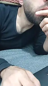 Snapshot of maher990 chatting on February 8, 2026, 9:45 pm maher990 online show from February 8, 2026, 9:45 pm