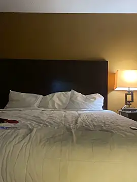 Snapshot of StaciDiamond chatting on October 29, 2025, 2:49 pm StaciDiamond online show from October 29, 2025, 2:49 pm