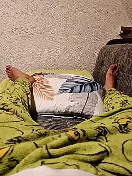 Livian69557 online show from April 6, 2026, 9:49 pm