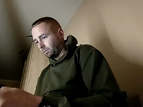 Vladyslav30 online show from November 25, 2025, 2:45 am