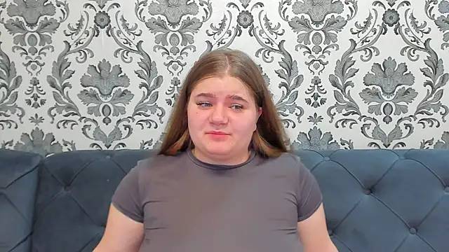 LissaBigTitts online show from February 8, 2026, 8:28 pm