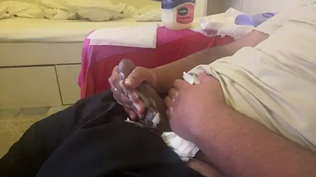 Snapshot of qnawafp chatting on March 28, 2026, 12:00 am qnawafp online show from March 28, 2026, 12:00 am