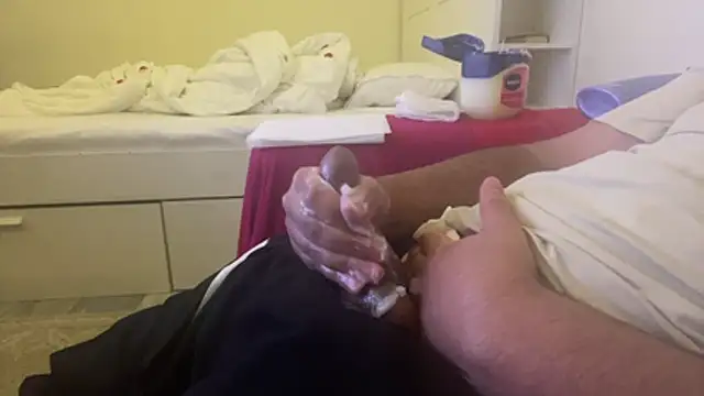 qnawafp online show from November 3, 2025, 5:16 pm