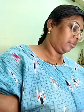 Snapshot of zara-mallus chatting on September 27, 2025, 4:40 am zara-mallus online show from September 27, 2025, 4:40 am