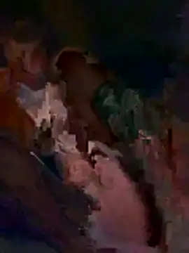 LeggyLeggs online show from January 5, 2026, 10:35 pm